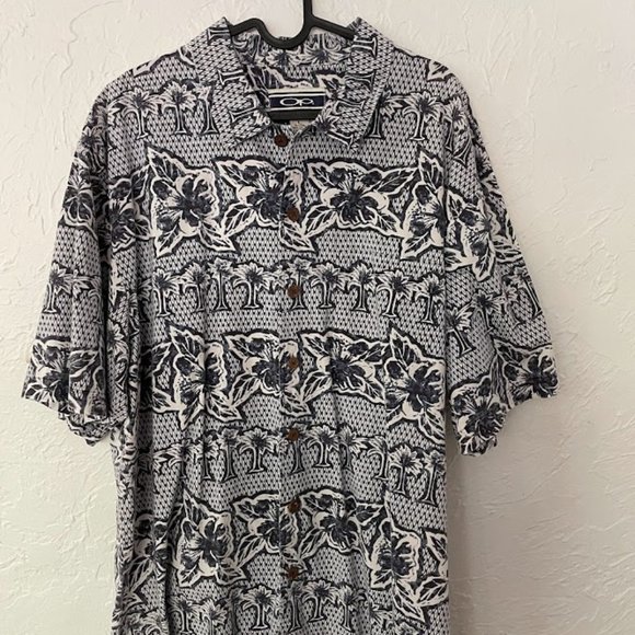 Vintage OP Hawaiian Print Button Down Shirt - Dark Blue Print on White (Large) - Picture 5 of 5